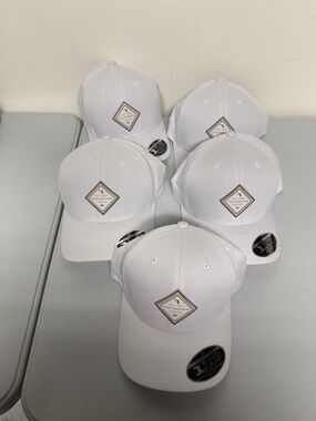 5 Travis Mathew hat bundle NEW